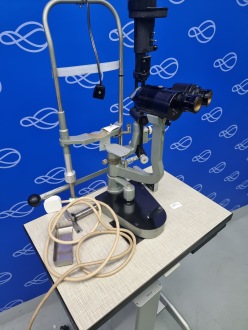 Haag Streit Slit Lamp on Table - 5