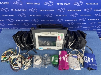 GS Corpuls 3 Slim Defibrillator *Powers Up* - 2