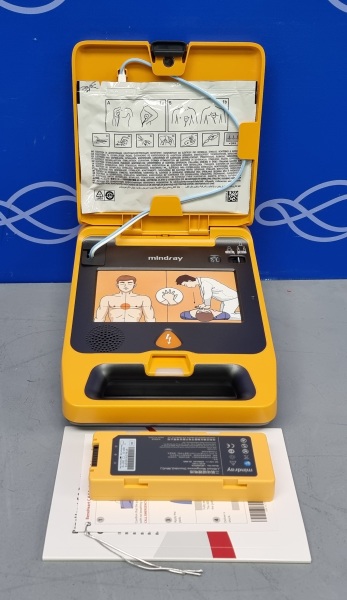 Mindray BeneHeart C1A Defibrillator - Boxed as new