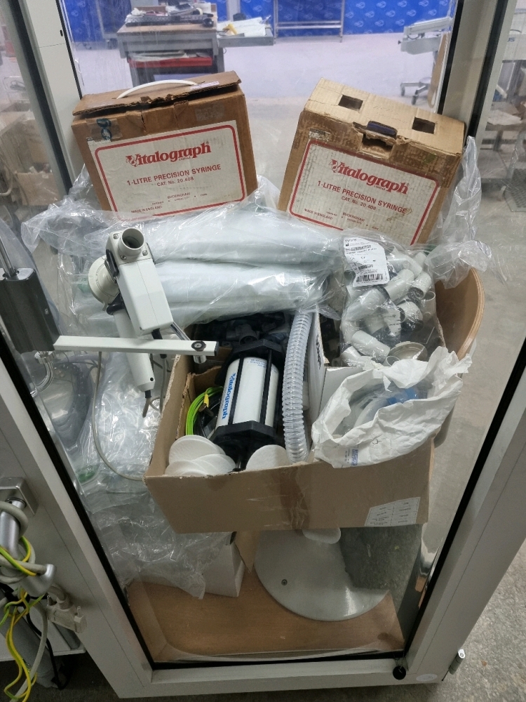 Jaeger MS-PFT Respiratory Analyser with Jaeger MasterScreen Body Box ...
