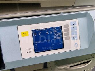 Draeger Isolette 8000 Incubator - 2