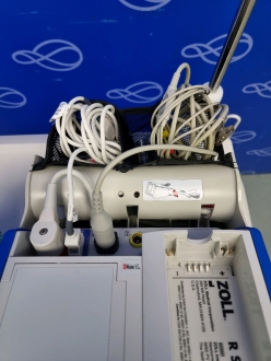 Zoll R-Series Plus Defibrillator on Metro Flexline Crash Trolley - 3