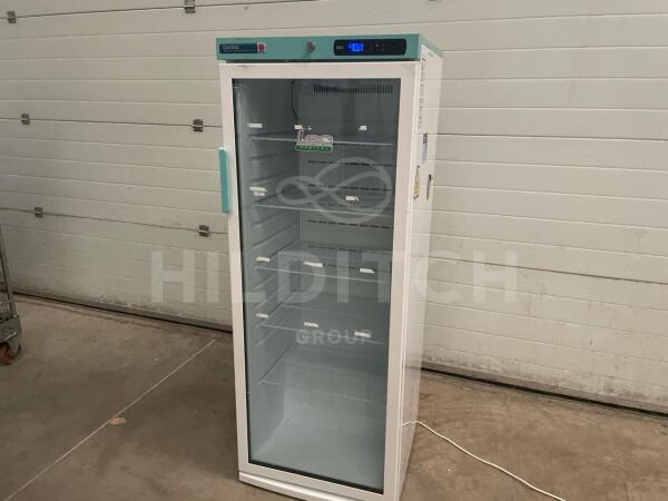 LEC PGRC273UK Upright Refrigerator