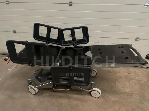 Anetic Aid QA4 Hydraulic Patient Trolley