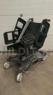 Anetic Aid QA4 Hydraulic Patient Trolley - 2