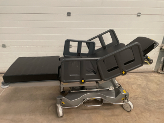 Anetic Aid QA4 Hydraulic Patient Trolley