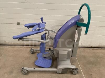 ArjoHuntleigh Sara Plus Sit-To-Stand Patient Hoist