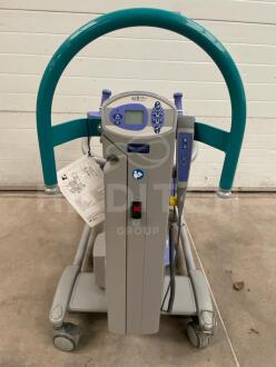 ArjoHuntleigh Sara Plus Sit-To-Stand Patient Hoist - 2