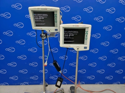 2 x Pressure Wire Radi Analyser Xpress Fractional Flow Monitor on Rollstand