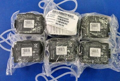 6 x Philips Heartstart 989803150161 FR3 Defibrillator Battery - Install Before: 02/2026 x 2 and 08/2026 x 4