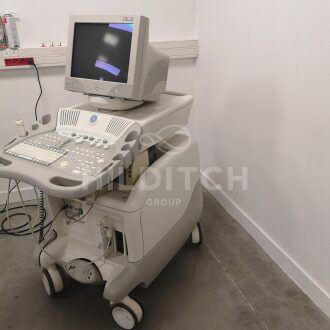 GE Vivid 3 Ultrasound - 4