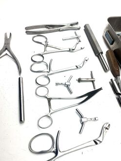 Surgical Instrument Set - 2