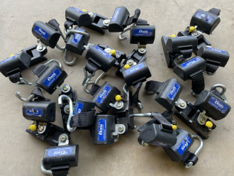 11 x NMI Vehicle Floor Clamps