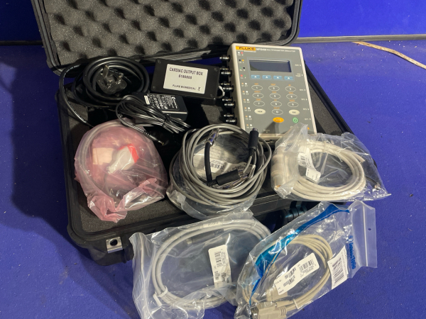 Fluke Biomedical MPS450 Multiparameter Simulator