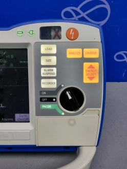 Zoll R series Plus Defibrillator with Pacing - 2