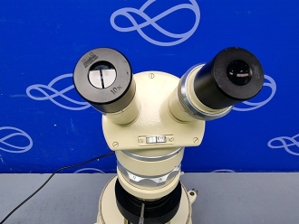 Wild Heerbrugg M5-63660 Stereo Microscope - 2