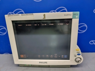 3 x Philips IntelliVue MP70 Monitor - 2