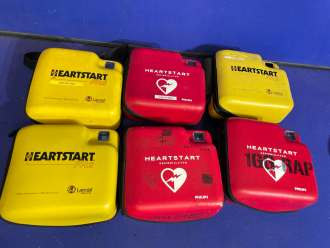 4 x Laerdal / Philips HeartStart FR2+ & 2 x FR2 Defibrillators - 2