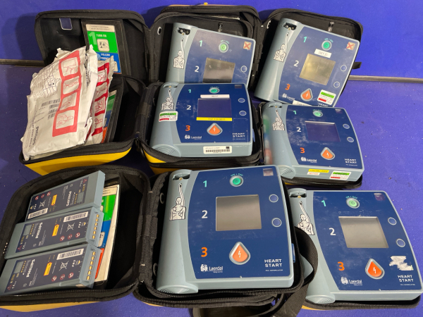 6 x Laerdal HeartStart FR2+ Defibrillators