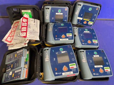 6 x Laerdal HeartStart FR2+ Defibrillators