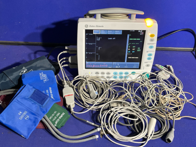 GE F-FM-01 Patient Monitor