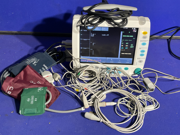 GE F-FM-01 Patient Monitor