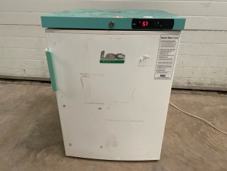 LEC PSR151UK Under Counter Refrigerator