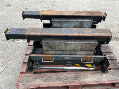 1 pr x Tecalemit SS8728 2.8 Tonnes Hydraulic Pit Jacks