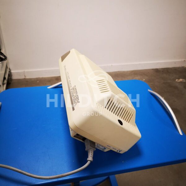 Nidek CP-670 Auto Chart Projector