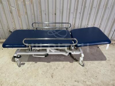 Huntleigh Akron 2-Section Hydraulic Patient Couch