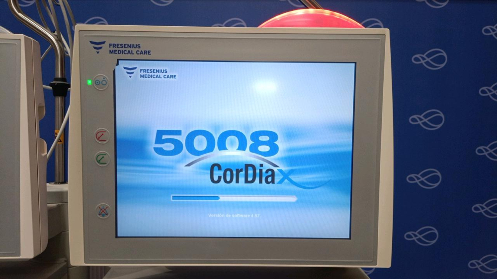 Fresenius 5008 Dialysis Machine