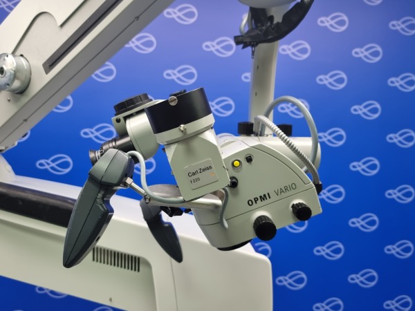 Zeiss OPMI Vario Operating Microscope on S8 Base