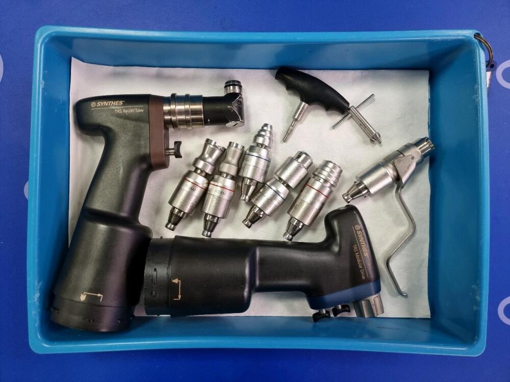 Synthes TRS Recon Saw and TRS Modular Drive Set