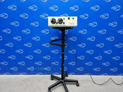 Luxtec 9300XDP Light Source on Rollstand