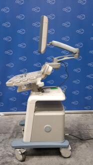 GE Logiq P5 Ultrasound System - 6