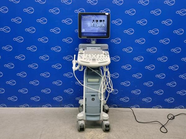 GE Voluson P8 BT18 Ultrasound System
