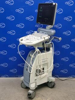 GE Voluson P8 BT18 Ultrasound System - 2