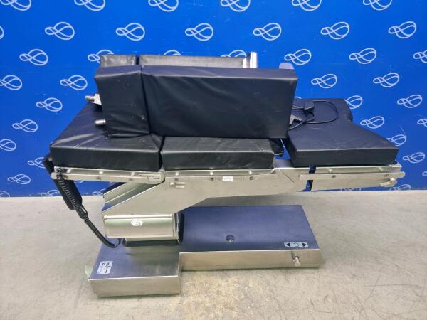 Schaerer Axis 500 Operating Table