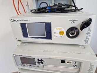 Stryker L9000 light Source