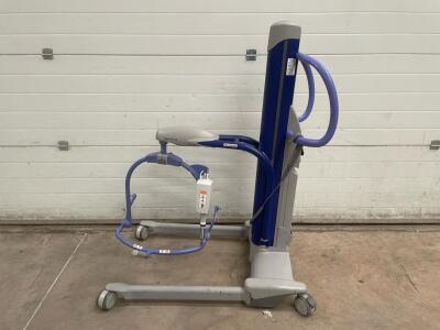 Arjo Huntleigh Maxi-Move Patient Hoist