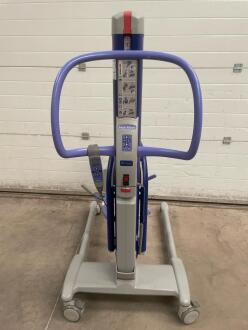 Arjo Huntleigh Maxi-Move Patient Hoist - 2