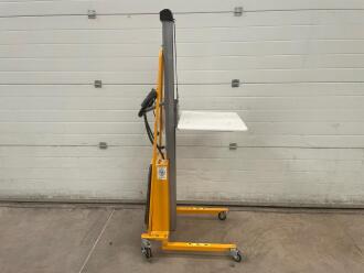 E150A Electric Elevator / Stacker (150 kg capacity)