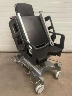 Anetic Aid QA4 Hydraulic Patient Trolley - 2