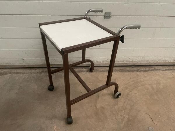 Trolley 40L x 40W x 68H cm