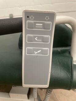 Huntleigh Akron 3-Section Electric Patient Couch - 2