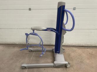 Arjo Huntleigh Maxi-Move Patient Hoist