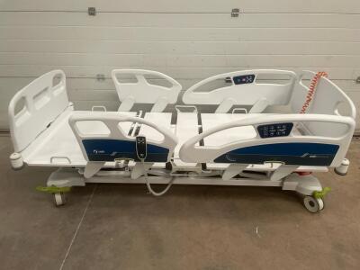 Umano Medical Ook Snow FL36 Electric Patient Bed