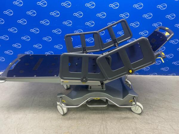 Anetic Aid QA4 Hydraulic Patient Trolley