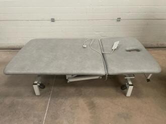 Plinth 2000 2-Section Bariatric Electric Couch