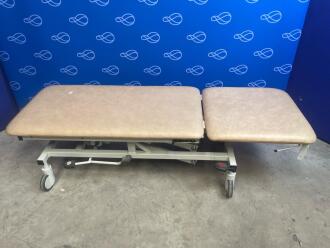 Huntleigh Akron 2-Section Hydraulic Couch